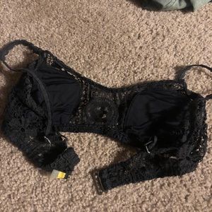 Absolutely stunning black bikini top